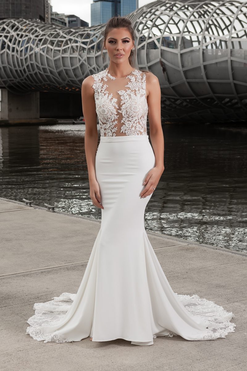 Fitted luxury wedding dress in Melbourne