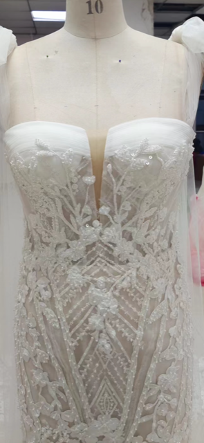 Lookbook Bride