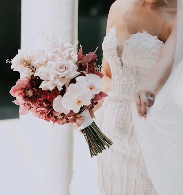 Lookbook Bride