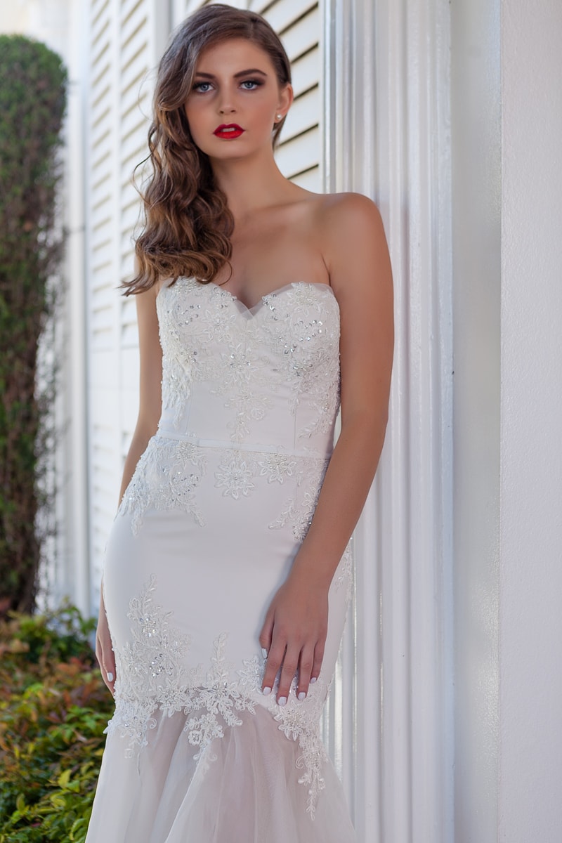 Lookbook Bride