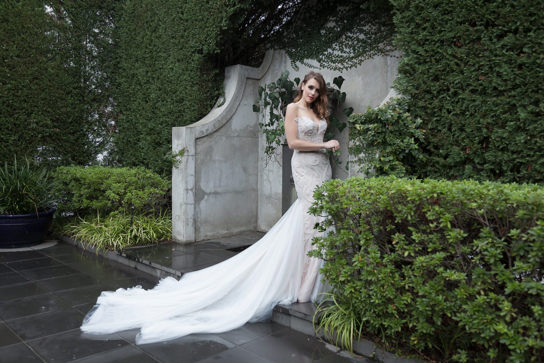 Lookbook Bride