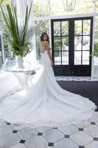 Designer wedding gown rental Melbourne